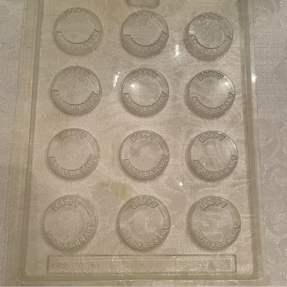 🍀$12bunfled Happy Anniversary Chocolate Candy / Soap Mold Set, Bars n Medallions